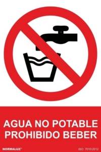 Cartel de prohibido agua no potable prohibido beber.