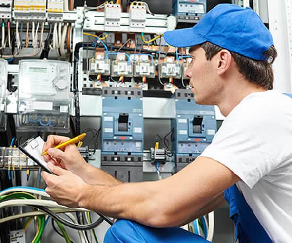 Ropa de trabajo y protección laboral de Electricista distinción